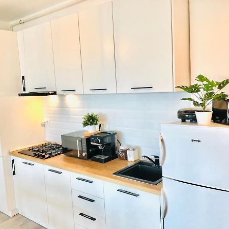 Sega Residence Alessia 22 นาโวดาริ ภายนอก รูปภาพ