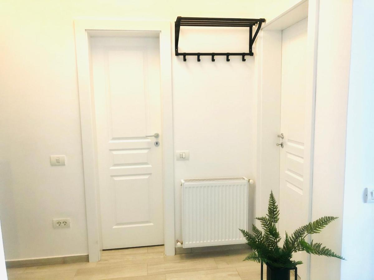 Sega Residence Alessia 22 นาโวดาริ ภายนอก รูปภาพ